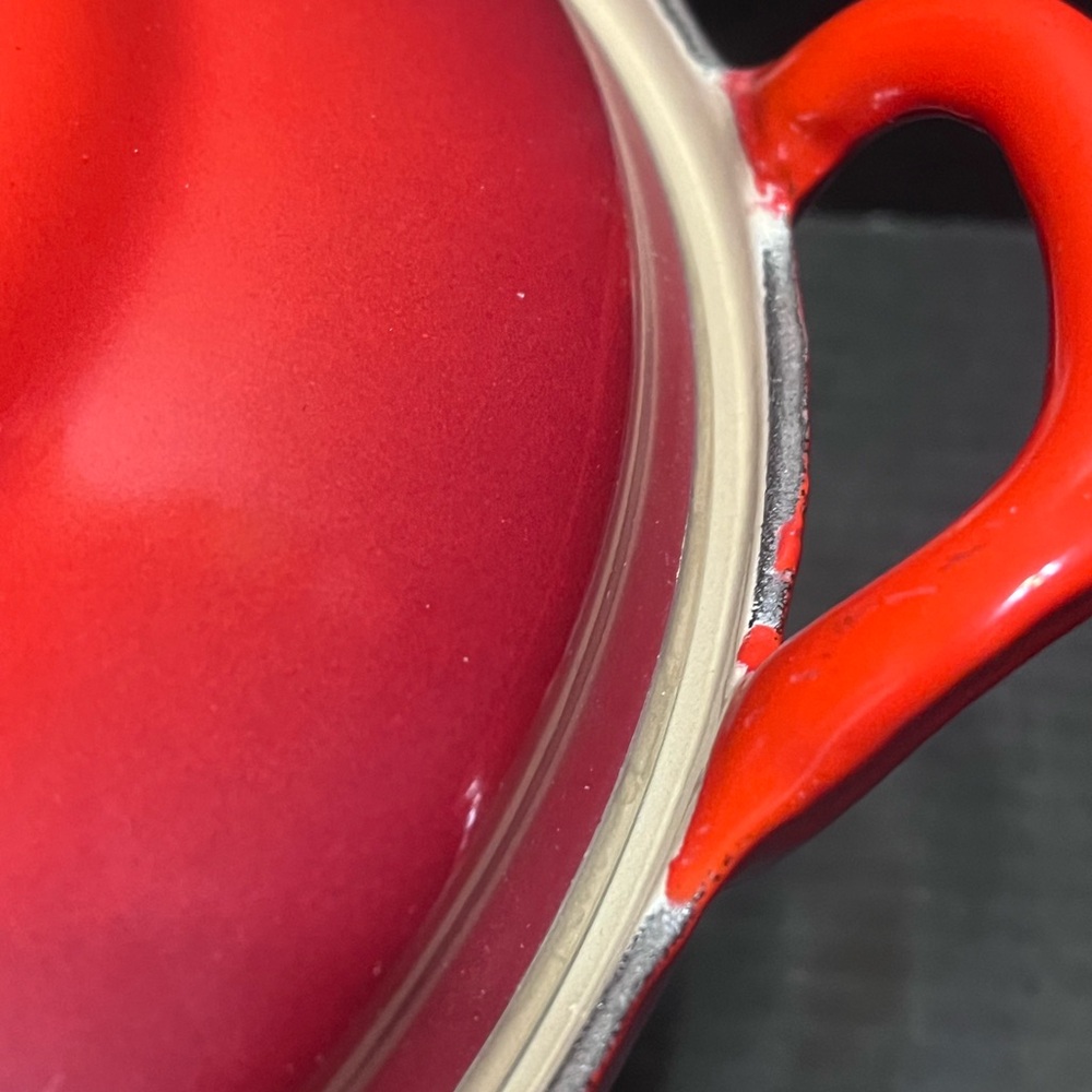 LE CREUSET 28 FRANCE RED CAST IRON ENAMEL DUTCH OVEN W/ LID Vintage - Picture 4 of 16